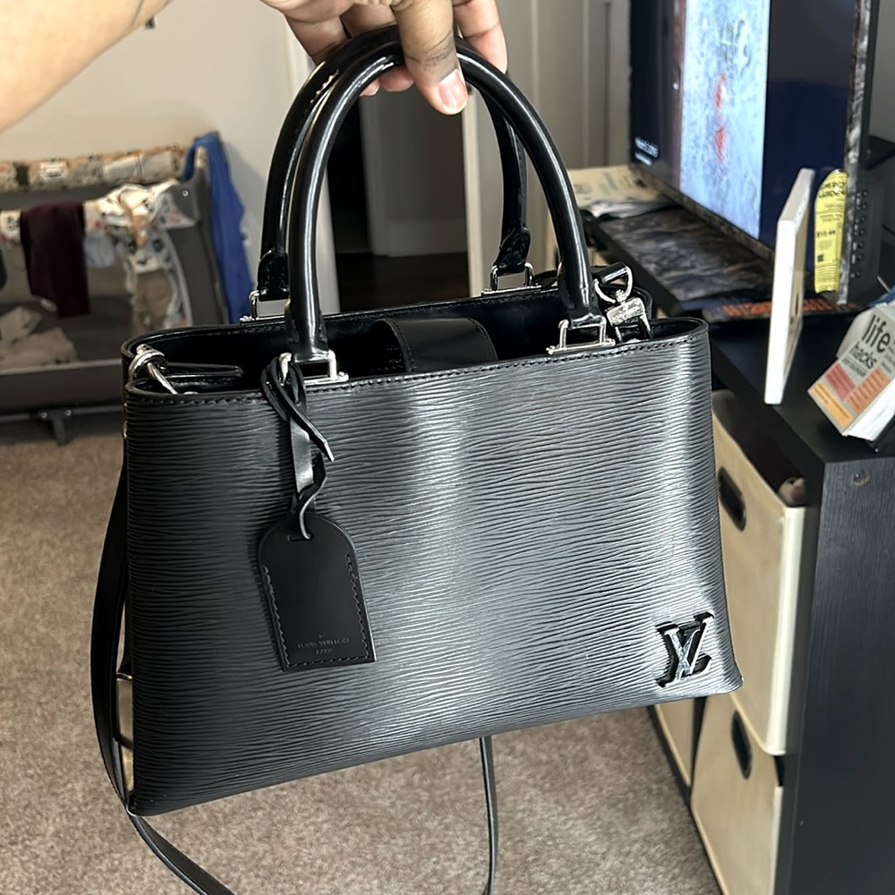Black Louis Vuitton Purse